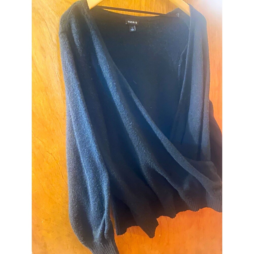 Torrid Black Solid Knit Long Sleeve Stretch Ribbed Cuffs Sweater Size 1
